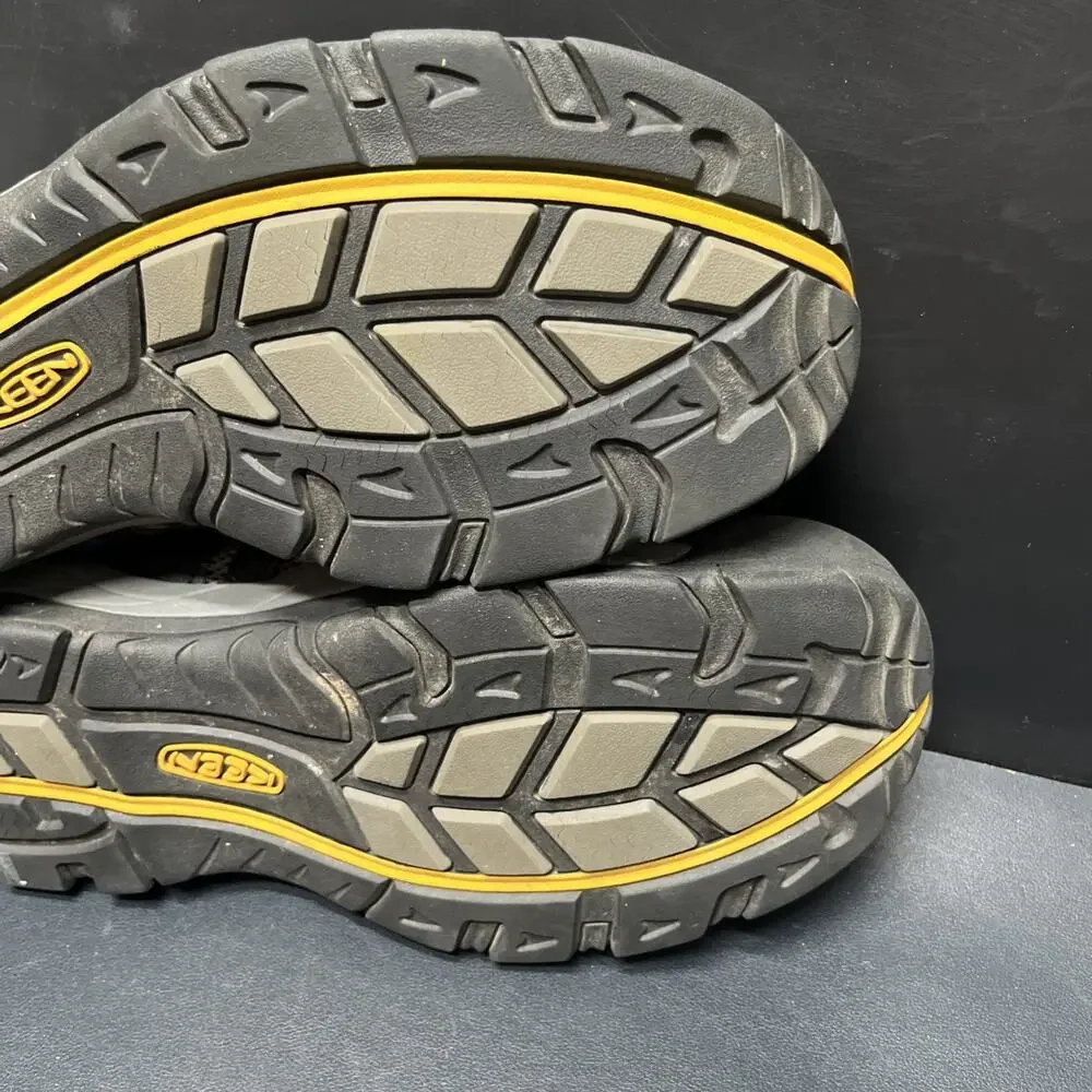 KEEN Turia Water Shoes Mens 14 Black Gray Mesh Bungee Closed Toe Sandals